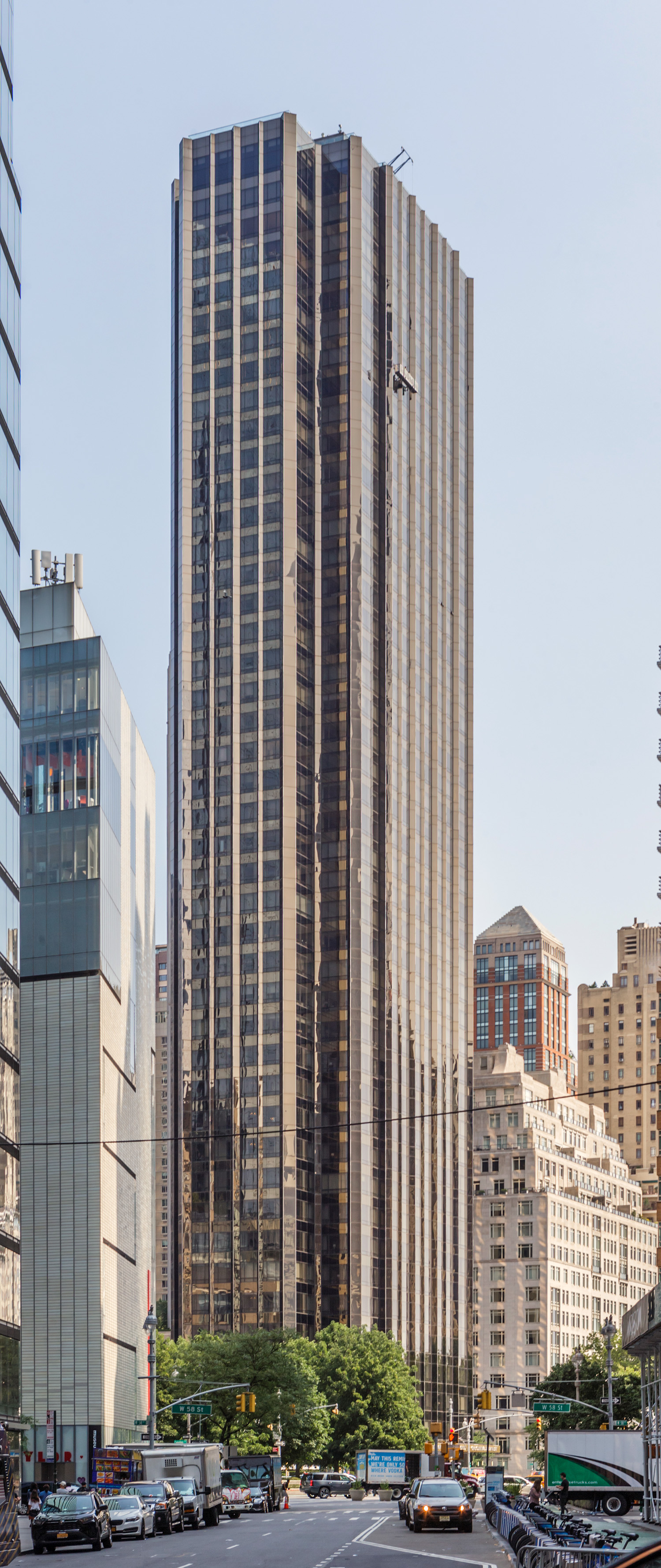 Trump International Hotel & Tower, New York City - View from Broadway. © Mathias Beinling